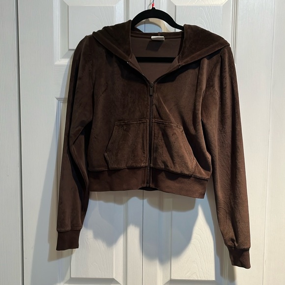 ❤️SOLD❤️Sunday Best Kiera Mocha Brown Velour Hoodie - Picture 1 of 12